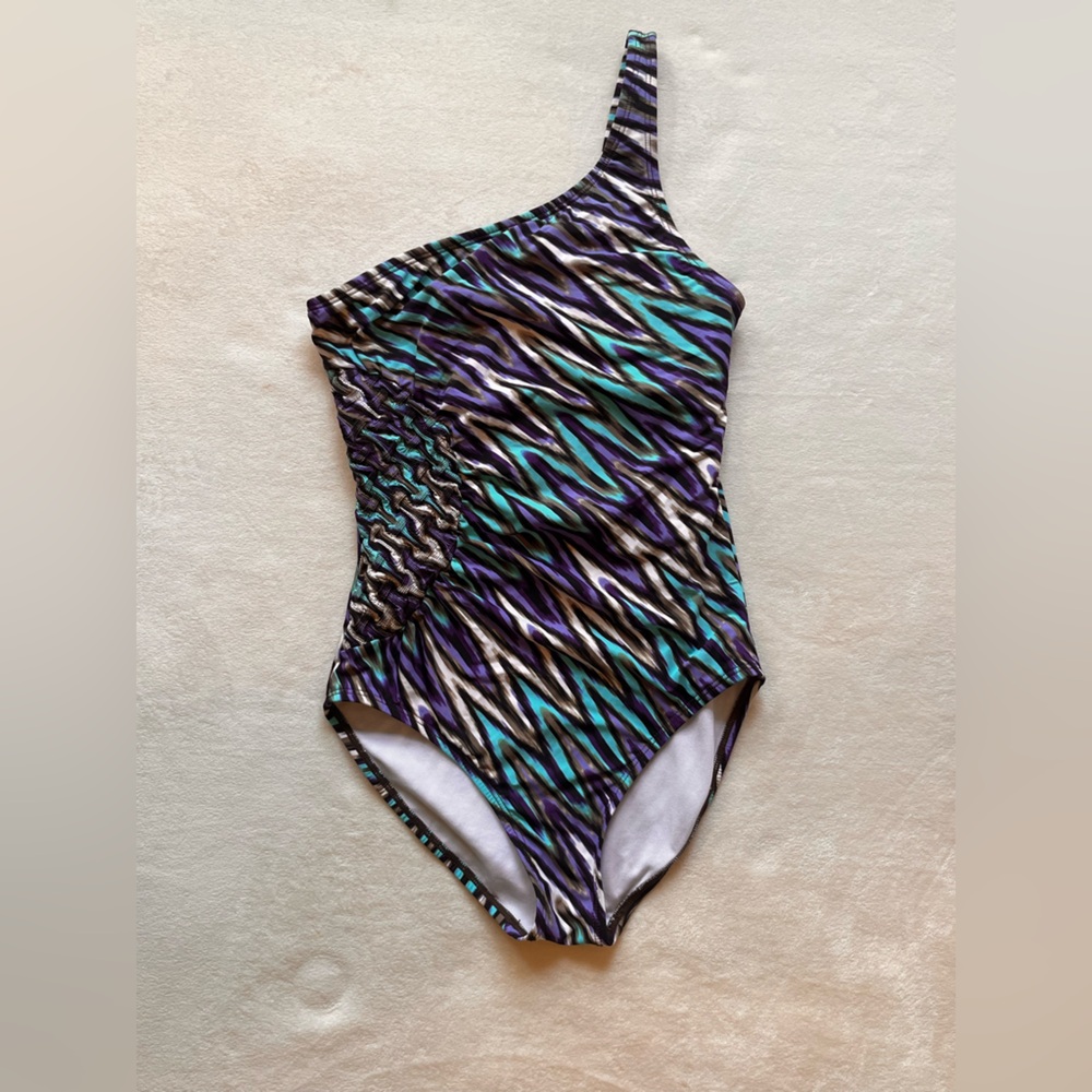 Laundry by Shelli Segal One-Peice Swimsuit